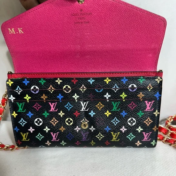 Louis Vuitton Chain Wallet - Picture 5 of 12